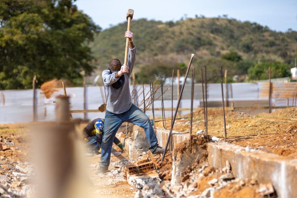 CONSTRUÇÃO DO GINÁSIO DE ESPORTES DO ALVORADA AVANÇA E GANHA NOVA ETAPA